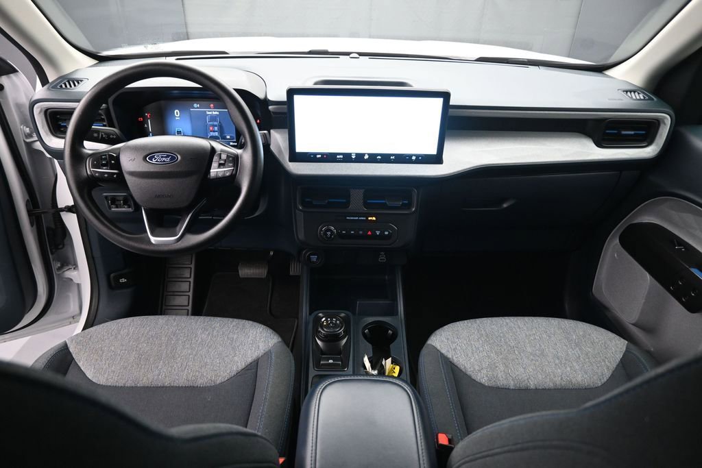Certified 2025 Ford Maverick XLT w/ 4K Tow Package AWD/4WD image 20