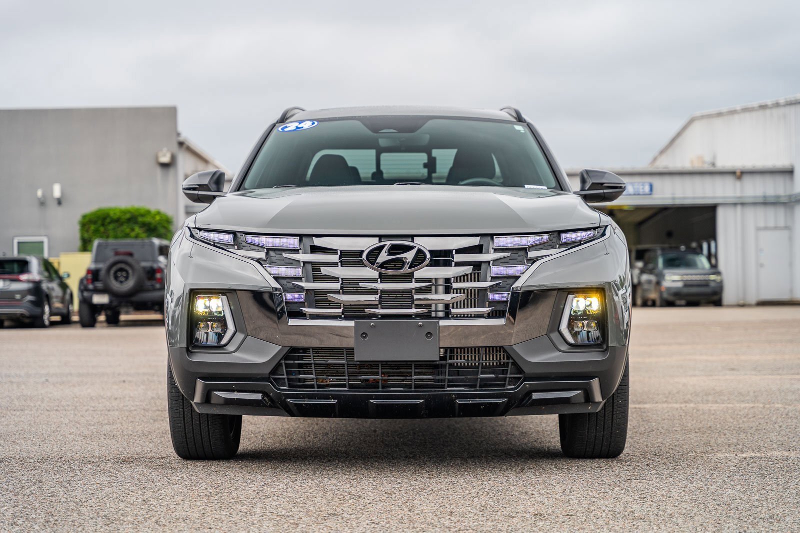 Used 2024 Hyundai Santa Cruz Night image 8