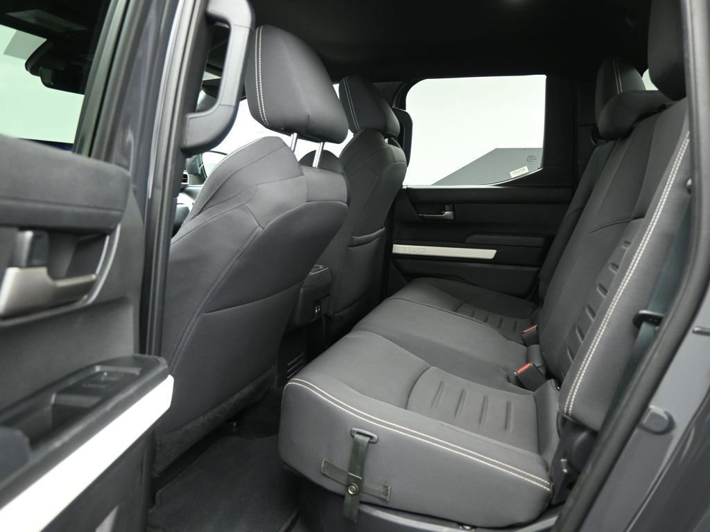 Used 2024 Toyota Tacoma TRD Off-Road image 41