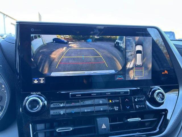 Used 2022 Toyota Highlander Platinum image 26