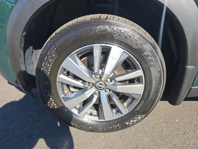 Used 2024 Nissan Pathfinder SL AWD/4WD image 10
