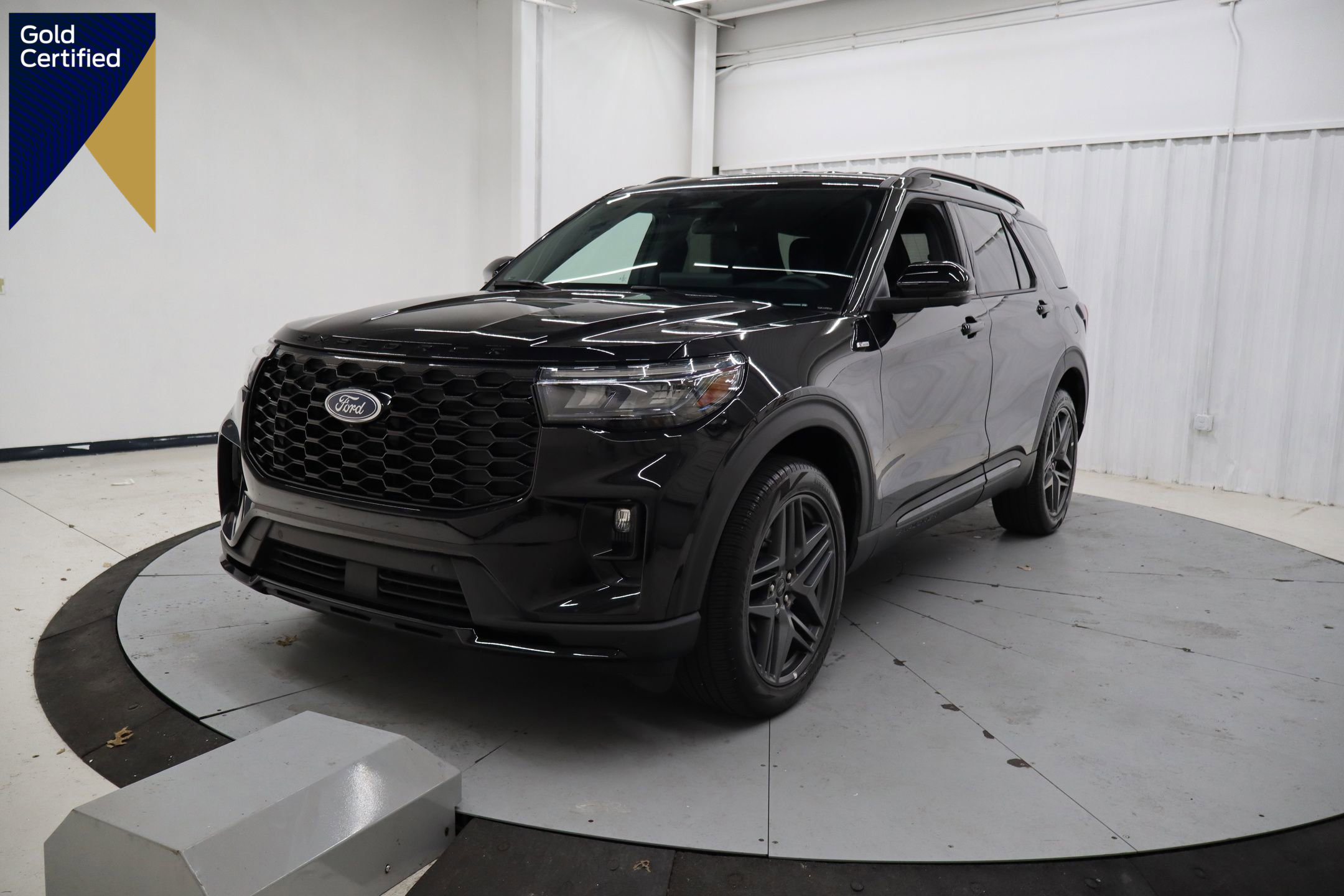 Certified 2025 Ford Explorer ST-Line w/ ST-Line Street Pack