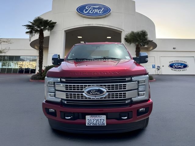 Certified 2019 Ford F350 Platinum w/ Platinum Ultimate Package AWD/4WD image 3
