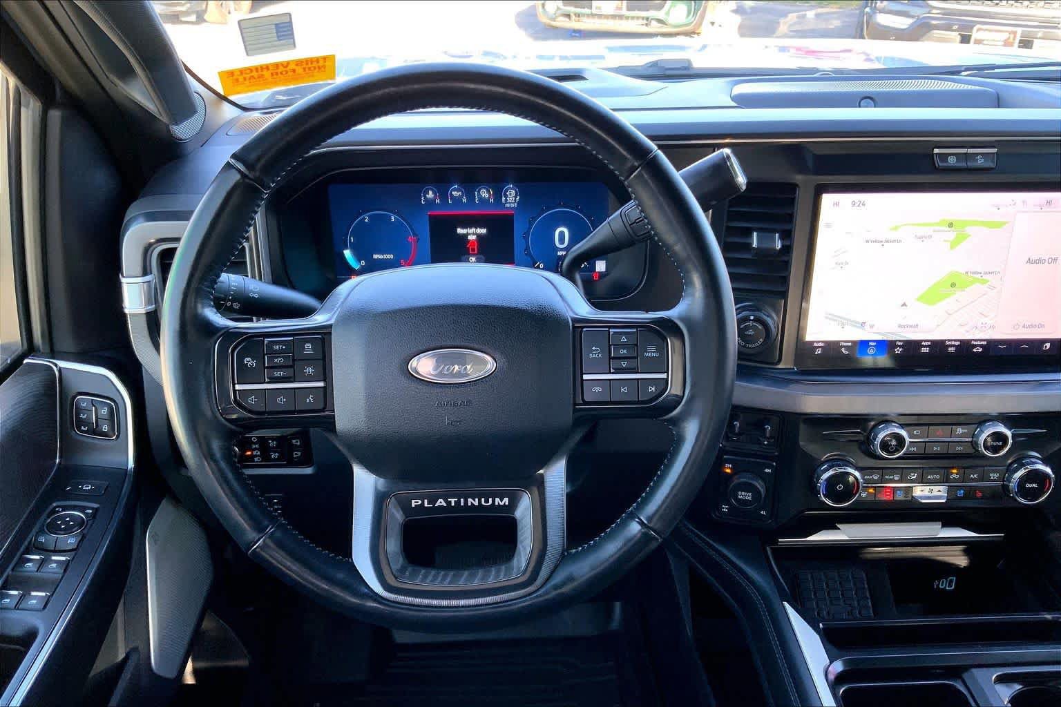 Certified 2025 Ford F250 Platinum AWD/4WD image 8