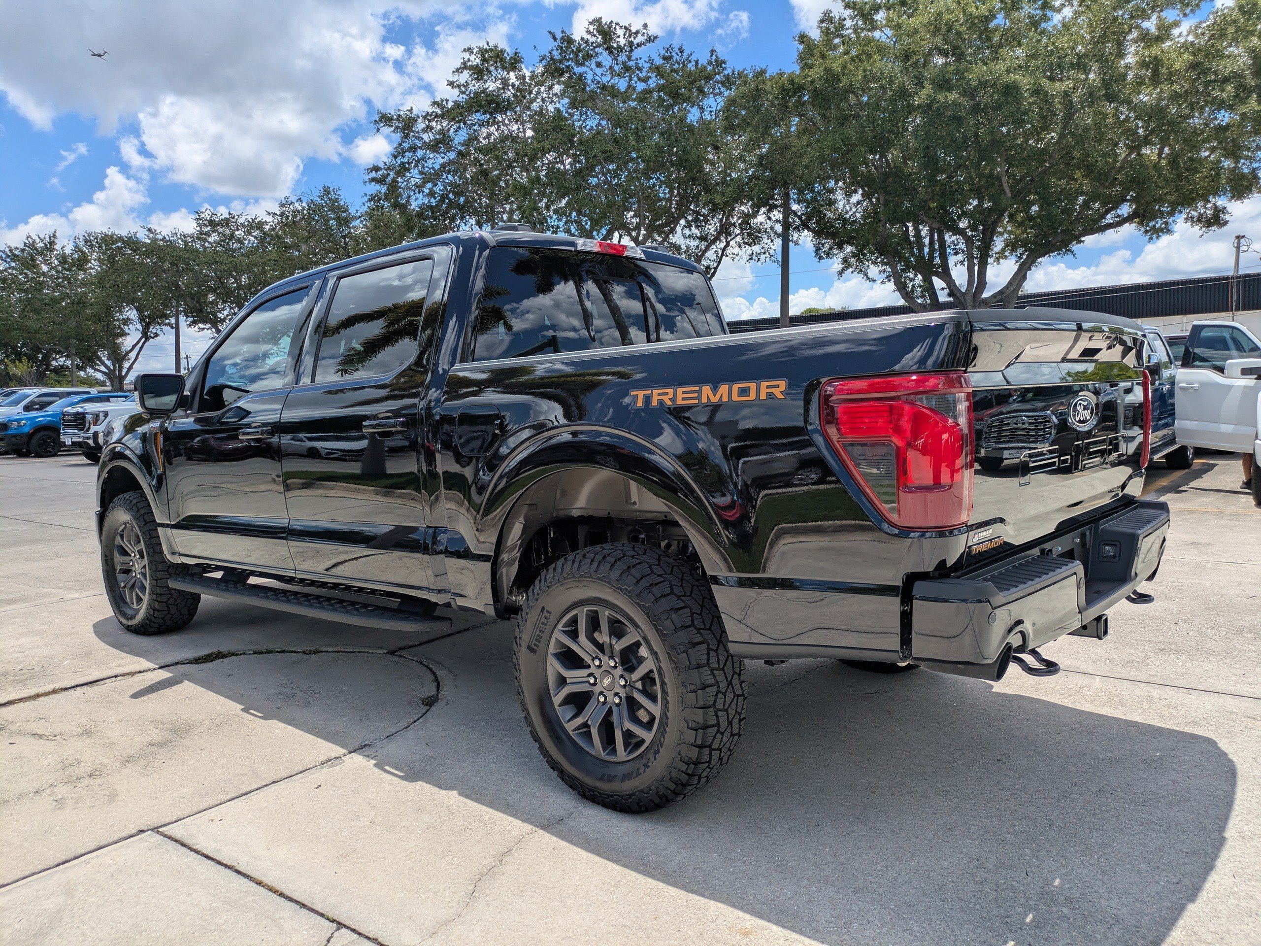 Certified 2026 Ford F150 Tremor w/ Equipment Group 402B AWD/4WD image 6