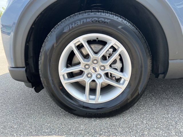 Certified 2026 Ford Explorer Active AWD/4WD image 10
