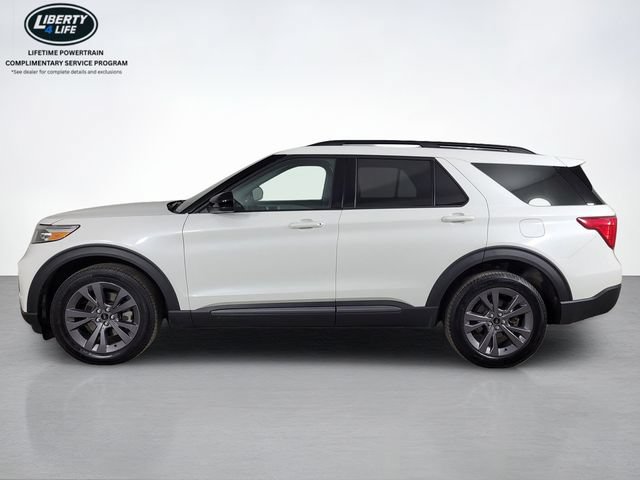 Certified 2024 Ford Explorer XLT w/ Equipment Group 202A AWD/4WD image 6