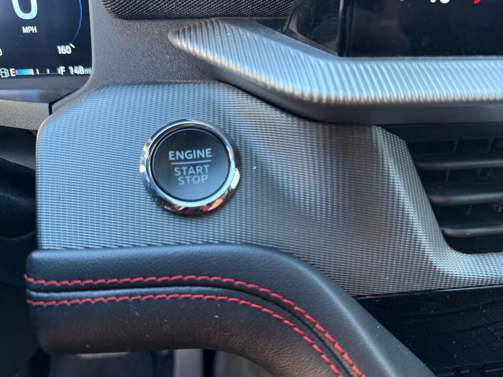 Certified 2025 Ford Explorer ST image 21