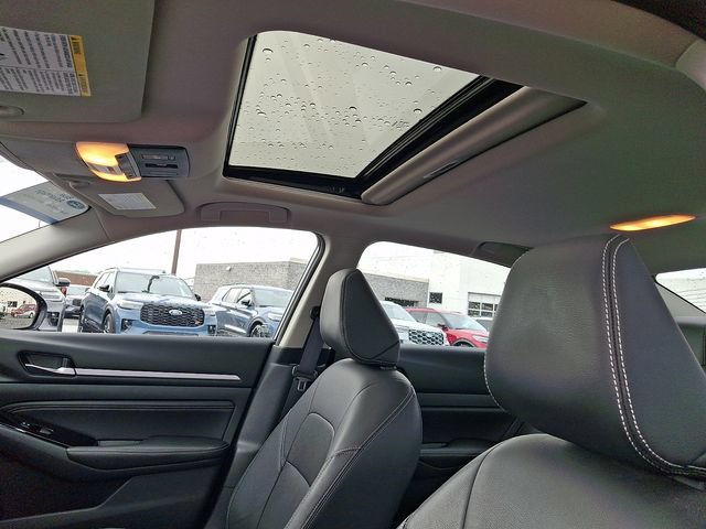 Used 2023 Nissan Altima 2.5 SL AWD/4WD image 14