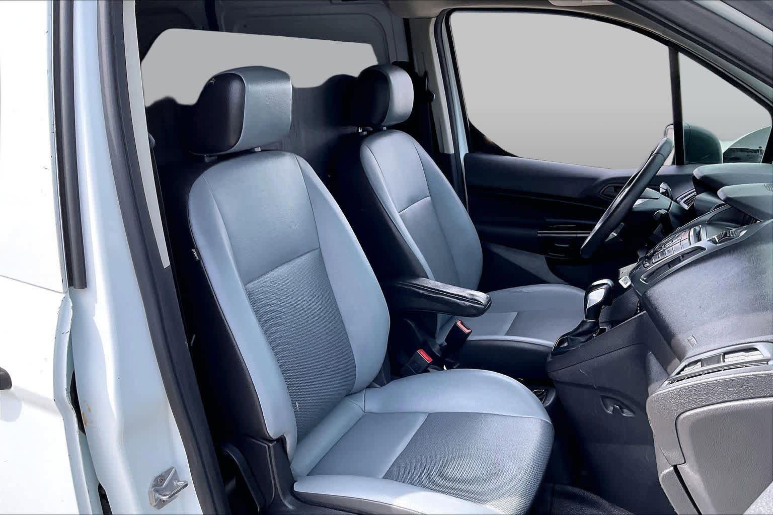 Certified 2017 Ford Transit Connect XL FWD image 8