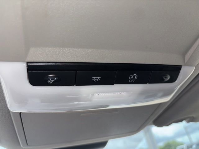Used 2025 Nissan Altima 2.5 SV FWD image 21