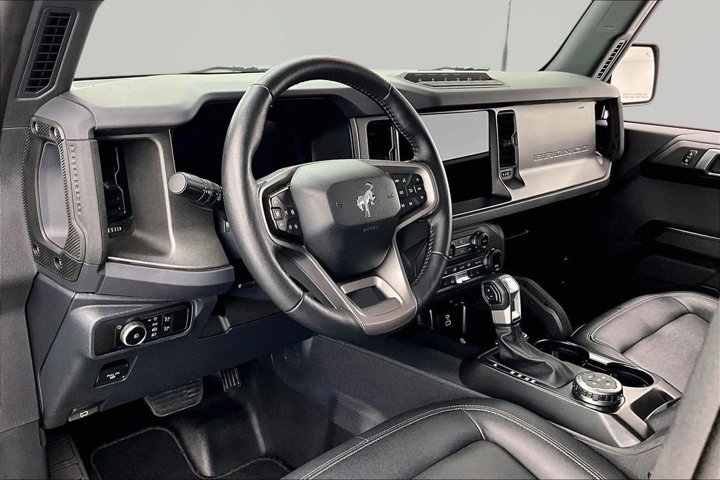Certified 2025 Ford Bronco Badlands AWD/4WD image 14