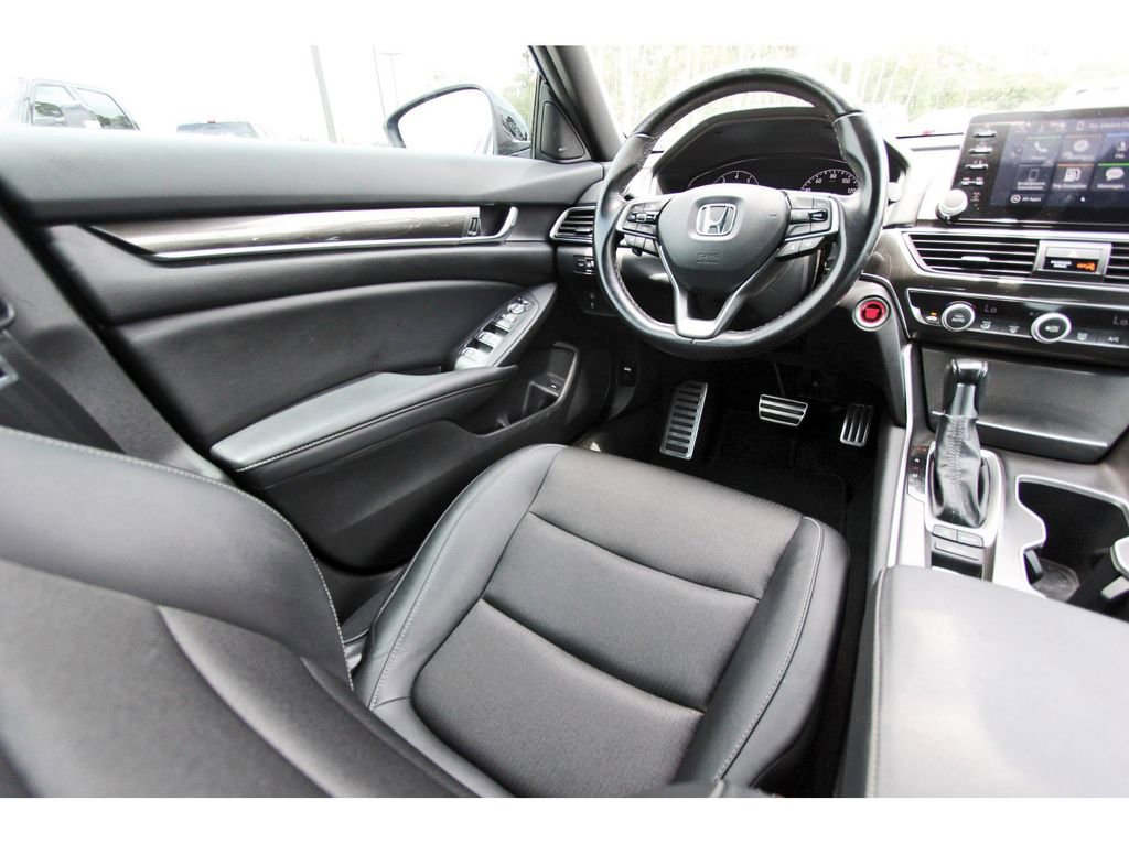 Used 2022 Honda Accord Sport image 11
