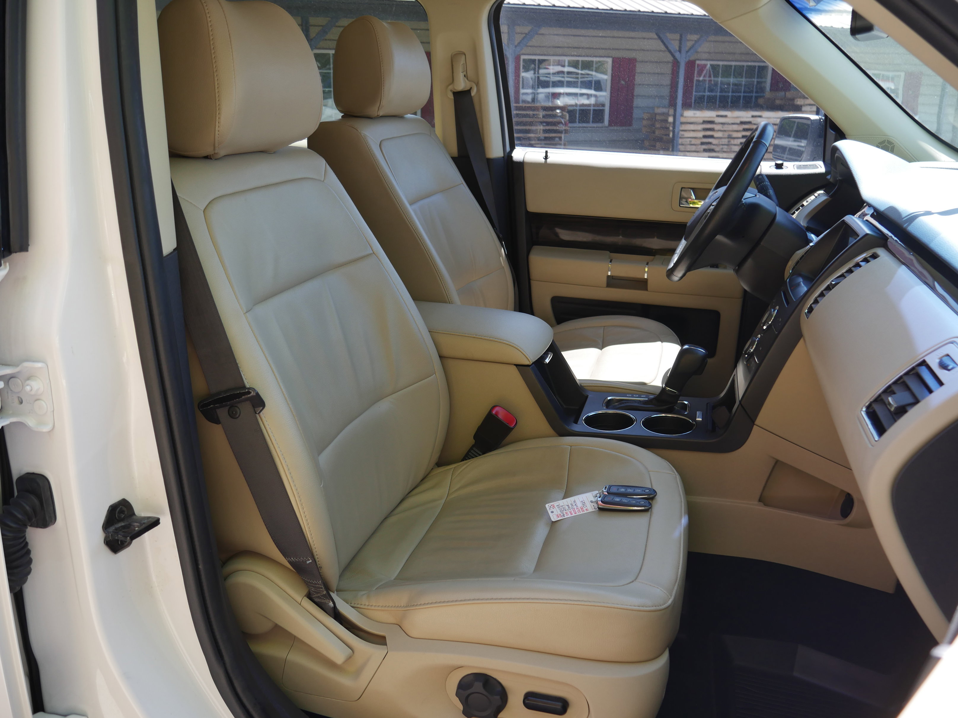 Certified 2019 Ford Flex SEL w/ Equipment Group 202A AWD/4WD image 26