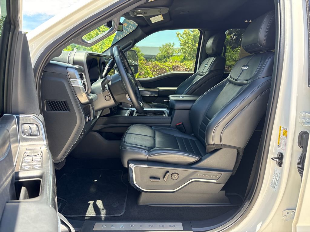 Certified 2025 Ford F250 Platinum AWD/4WD image 30