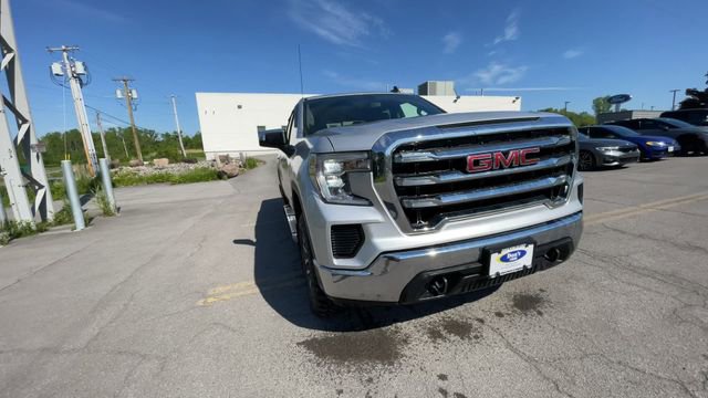 Used 2019 GMC Sierra 1500 SLE w/ SLE Value Package AWD/4WD image 3