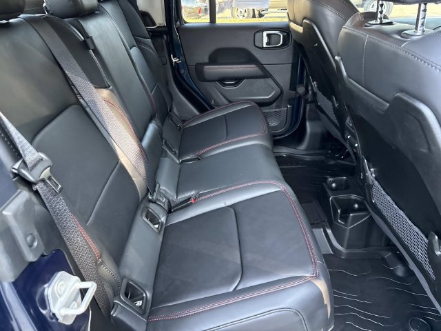 Used 2025 Jeep Gladiator Rubicon w/ Safety Group AWD/4WD image 21