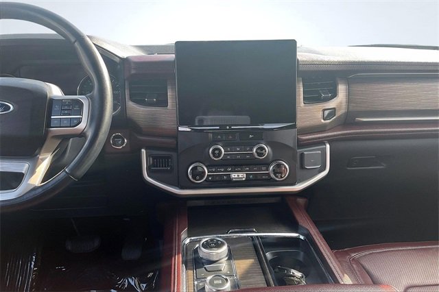 Certified 2023 Ford Expedition Limited image 6