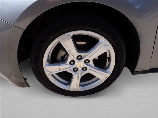 Used 2018 Chevrolet Volt LT w/ Comfort Package FWD image 7