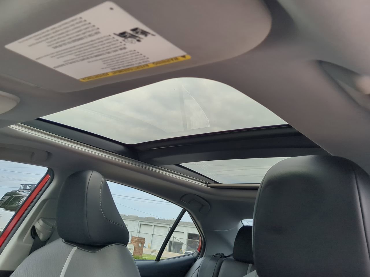 Used 2022 Toyota Camry XSE FWD image 17