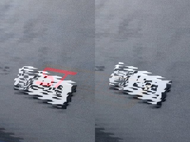 Certified 2023 Ford Explorer ST-Line w/ Class IV Trailer Tow Package image 29