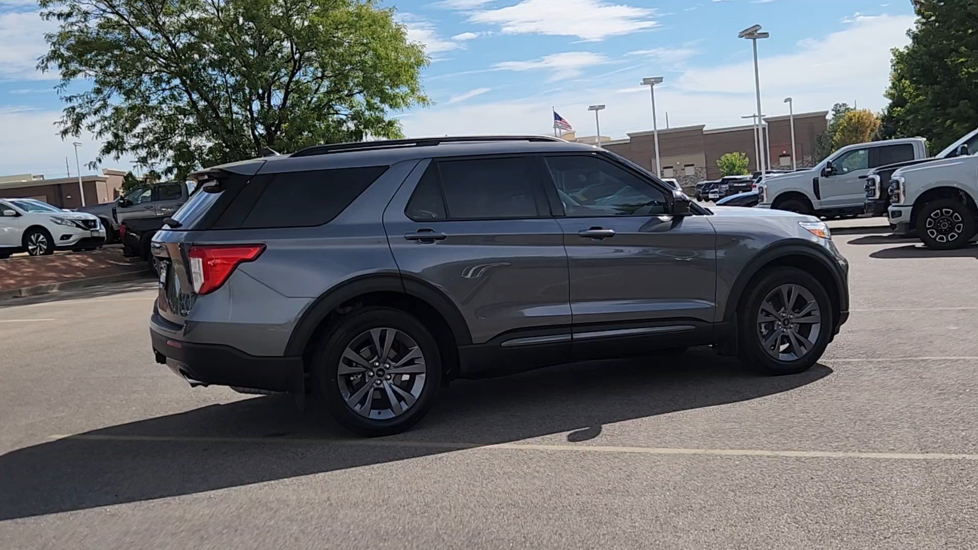 Certified 2024 Ford Explorer XLT w/ Equipment Group 202A AWD/4WD image 13