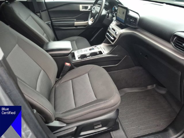 Certified 2023 Ford Explorer XLT RWD image 34