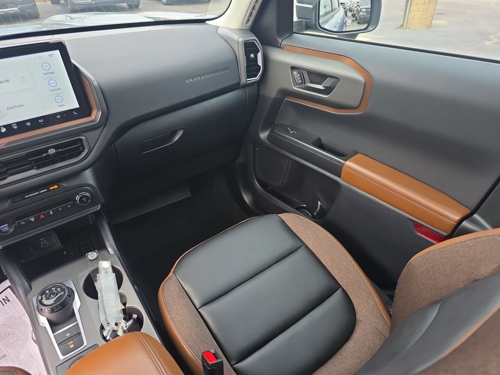 Certified 2025 Ford Bronco Sport Outer Banks w/ Outer Banks Tech Package+ AWD/4WD image 25