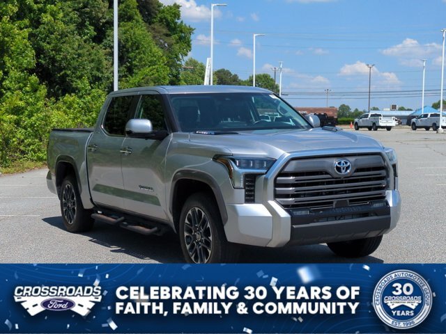 Used 2024 Toyota Tundra Limited AWD/4WD image 2