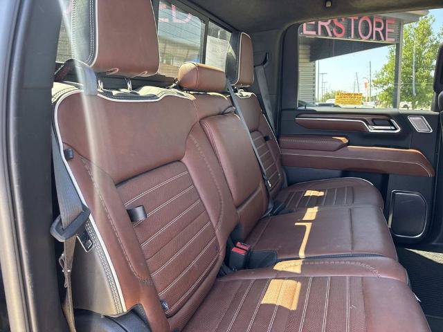 Used 2024 GMC Sierra 3500 Denali Ultimate AWD/4WD image 10