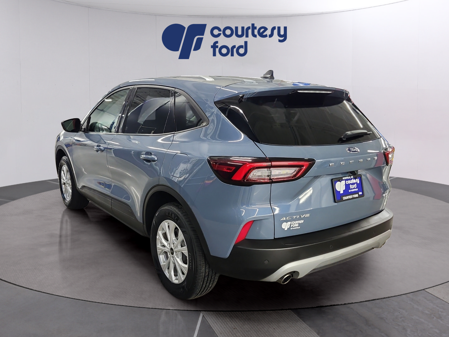 Certified 2025 Ford Escape Active w/ Tech Pack #1 AWD/4WD image 5