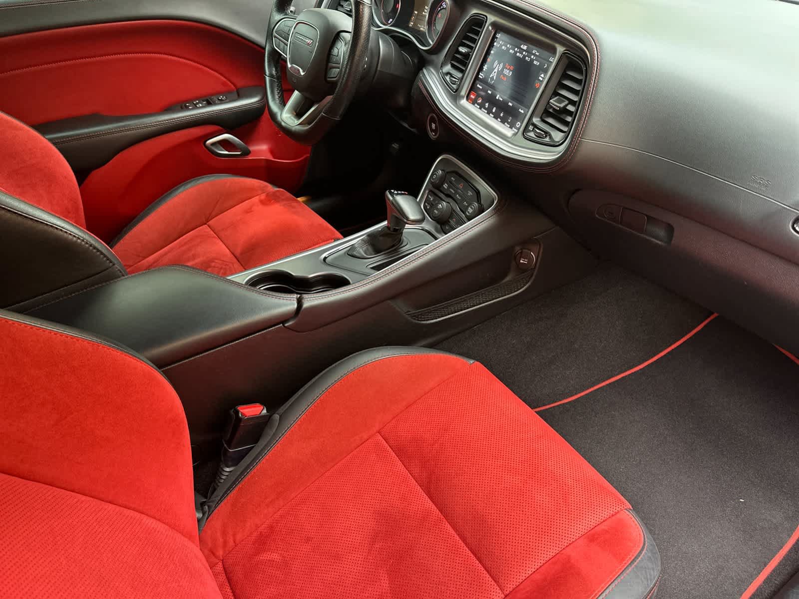 Used 2021 Dodge Challenger R/T Scat Pack RWD image 15