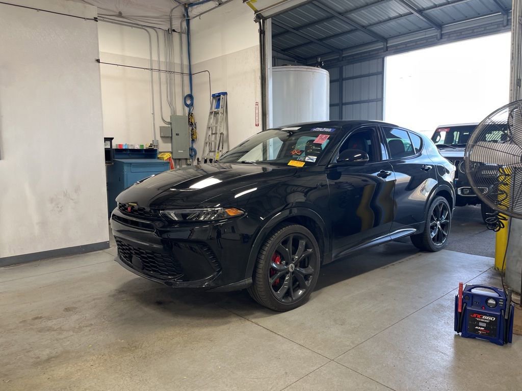 Used 2024 Dodge Hornet R/T Plus image 1