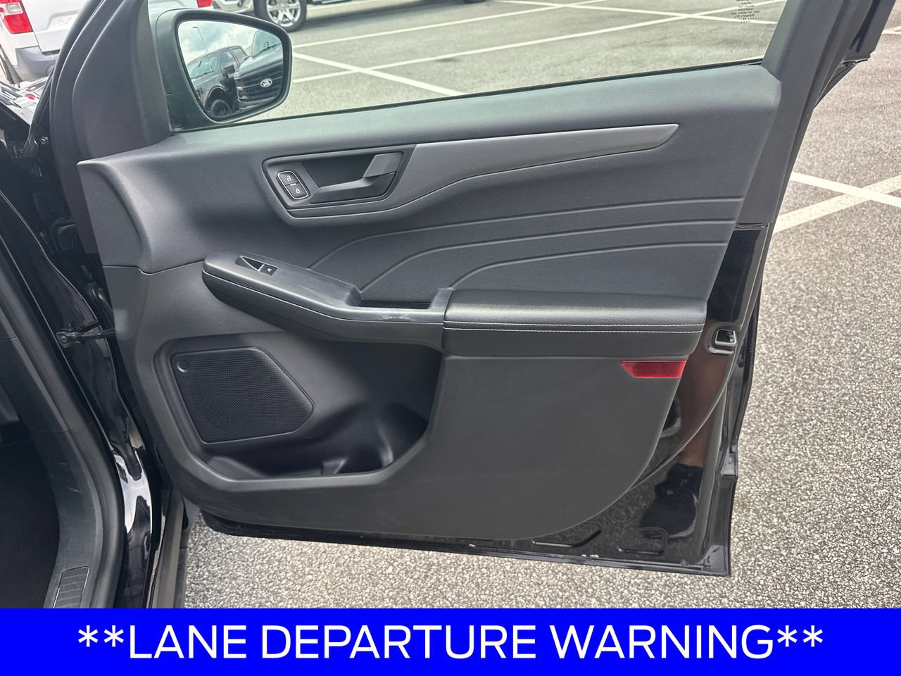 Certified 2024 Ford Escape Active AWD/4WD image 16