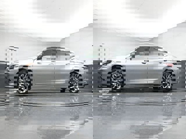 Used 2022 Lexus ES 350 Ultra Luxury w/ Accessory Package FWD image 29