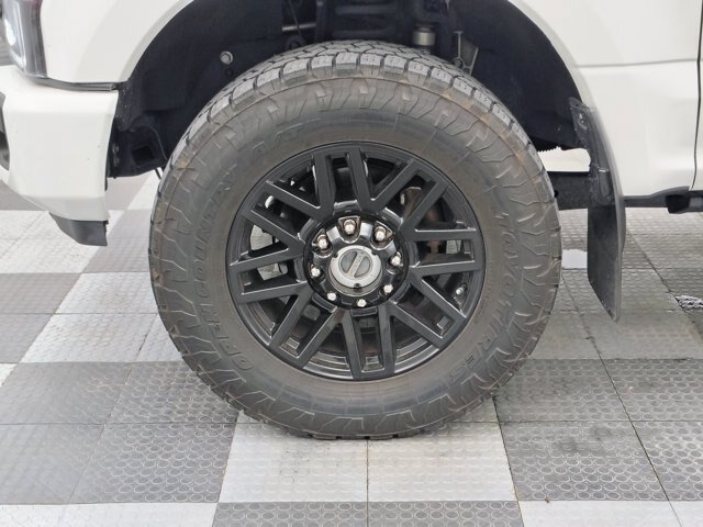 Certified 2020 Ford F350 Lariat AWD/4WD image 10