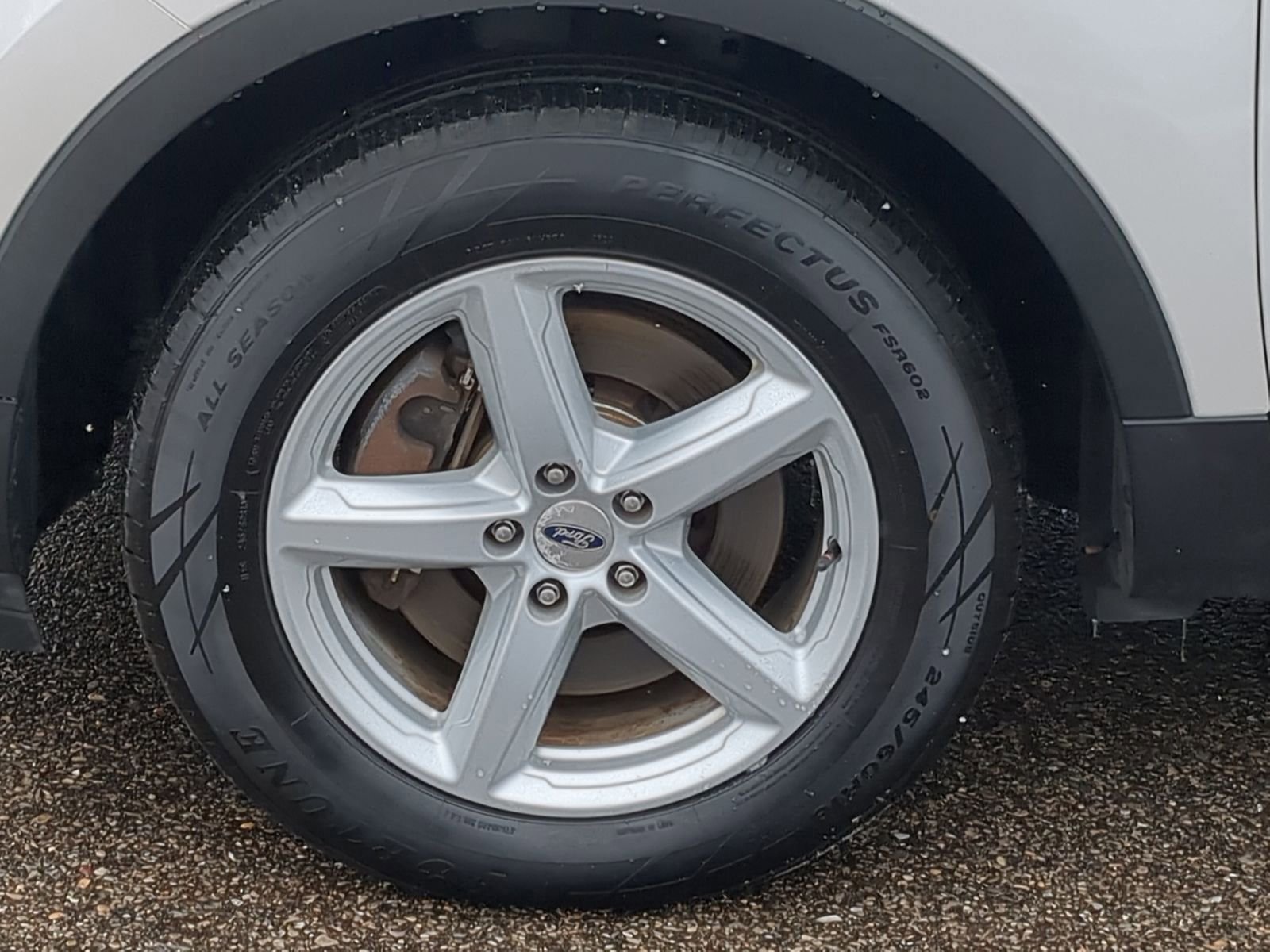 Certified 2017 Ford Explorer XLT w/ Equipment Group 202A image 19