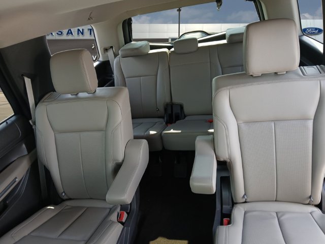 Certified 2021 Ford Expedition XLT RWD image 13