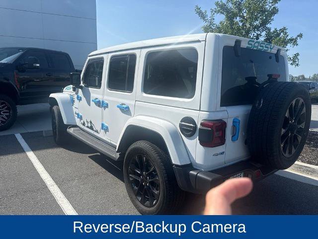 Used 2023 Jeep Wrangler Unlimited Sahara w/ Cold Weather Group AWD/4WD image 3