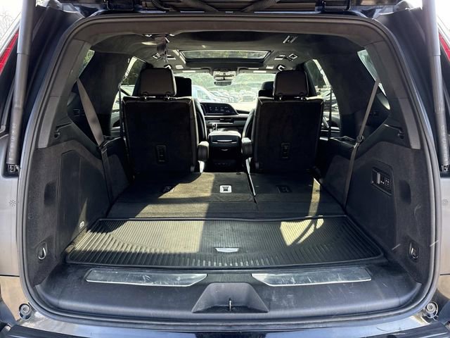 Used 2024 Cadillac Escalade Sport Platinum w/ Heavy-Duty Trailer Package image 13