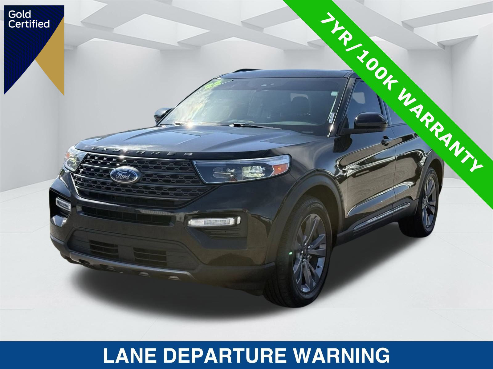 Certified 2022 Ford Explorer XLT w/ Equipment Group 202A