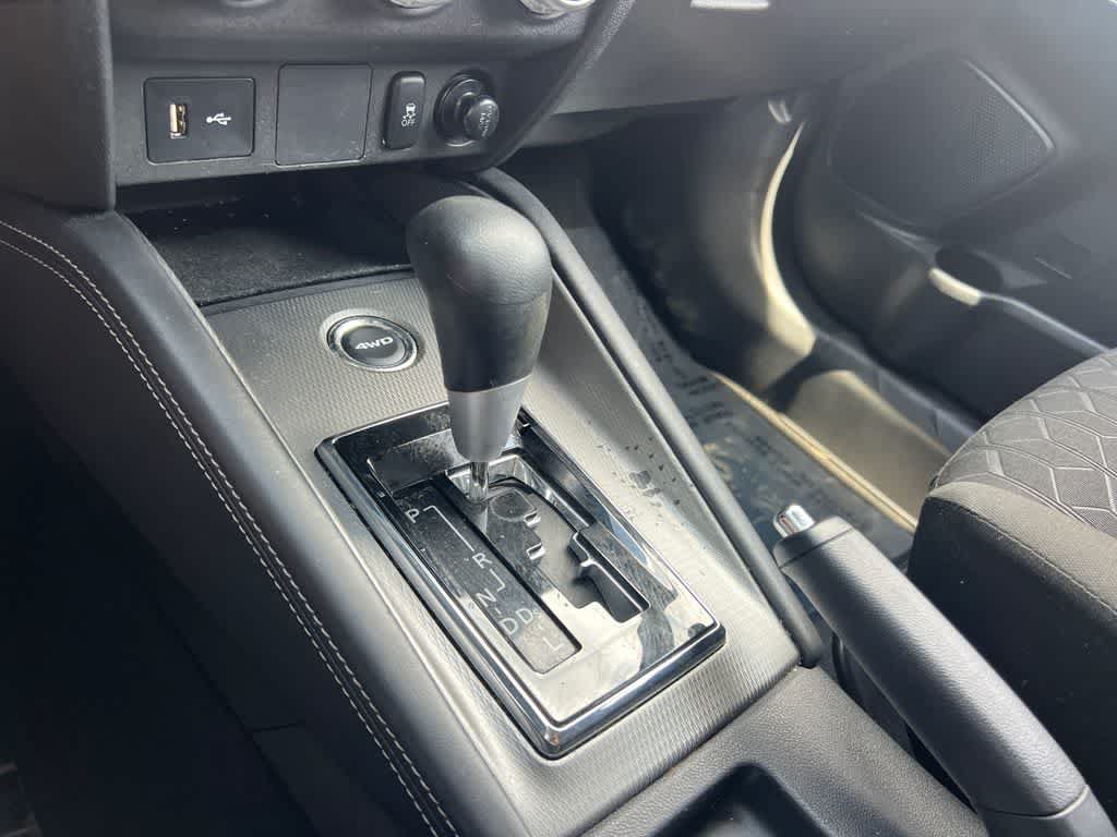 Used 2024 Mitsubishi Outlander Sport AWD image 29