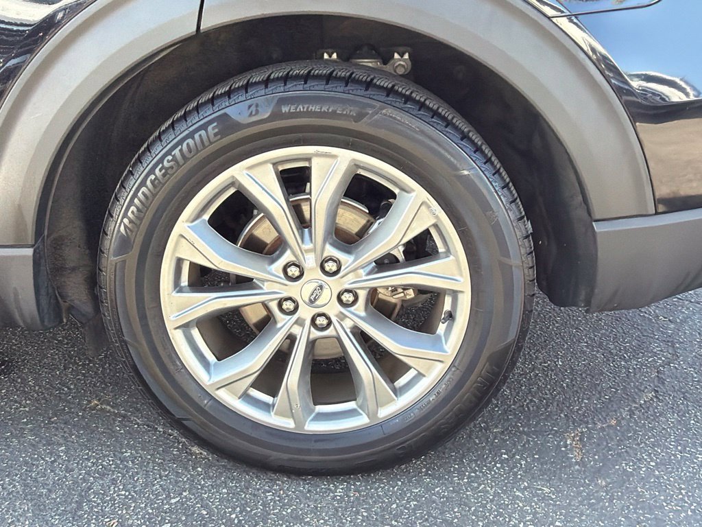 Certified 2023 Ford Explorer Limited RWD image 20