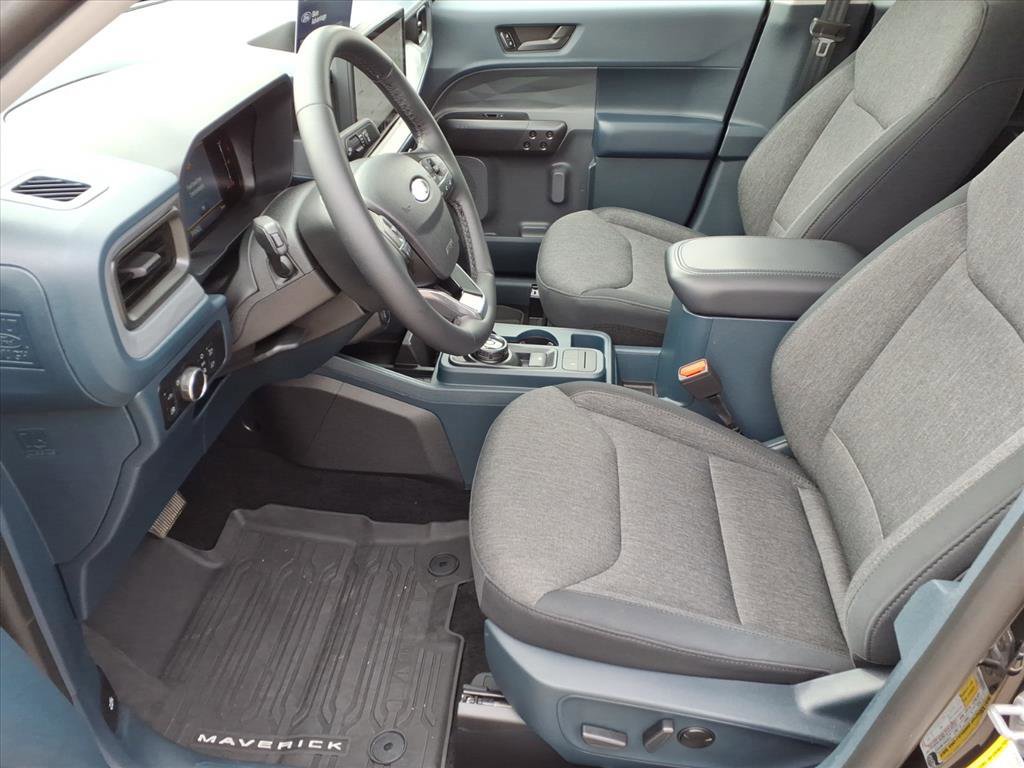 Certified 2025 Ford Maverick XLT w/ Equipment Group 301A image 5