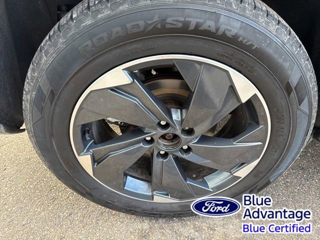 Used 2024 Nissan Rogue SV image 12