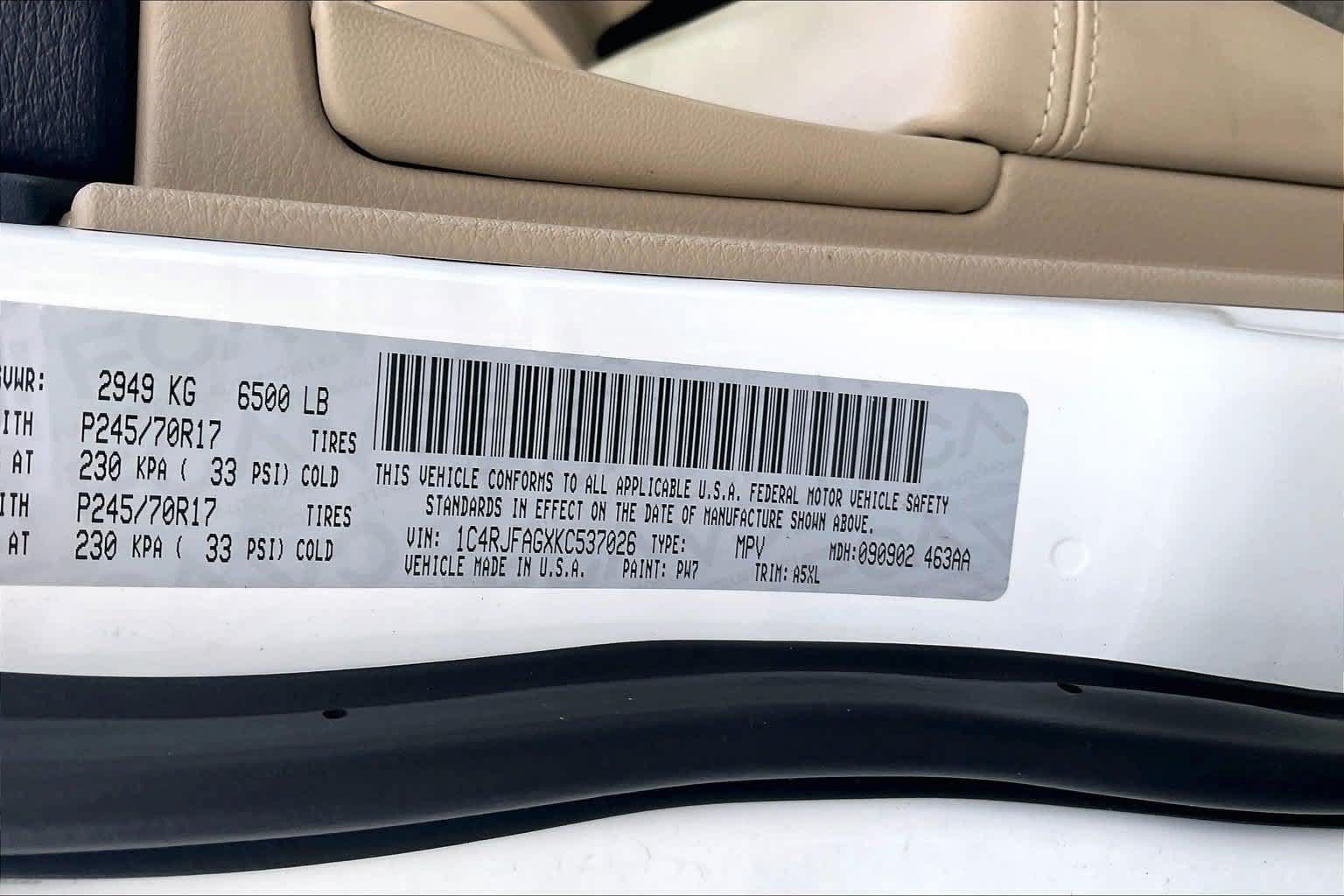 Used 2019 Jeep Grand Cherokee Laredo AWD/4WD image 20