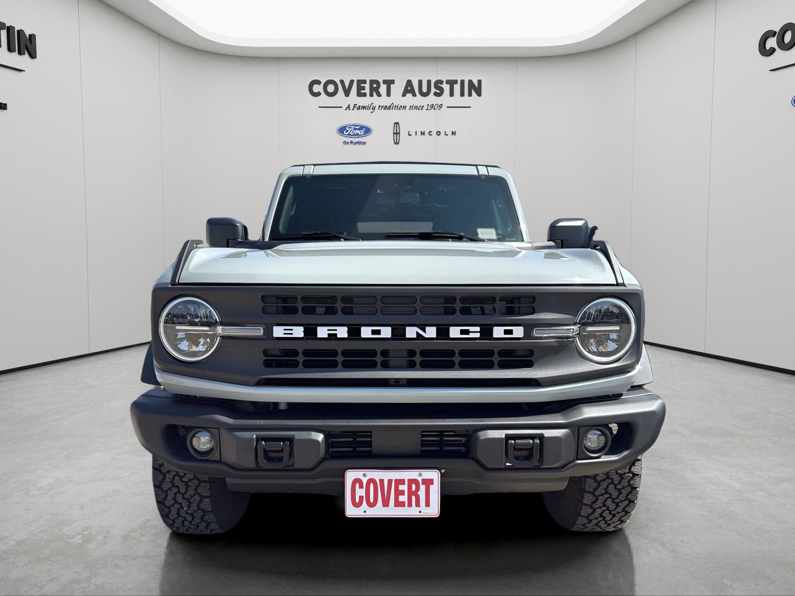 Certified 2024 Ford Bronco Black Diamond image 8