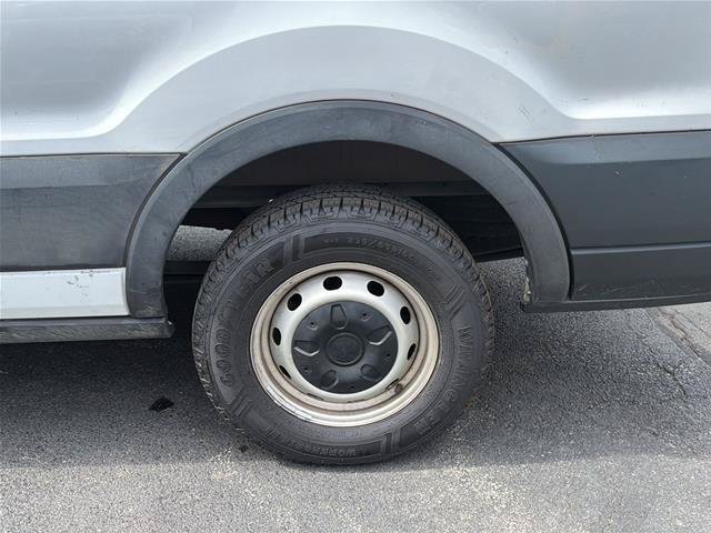 Certified 2022 Ford Transit 250 Medium Roof RWD image 21