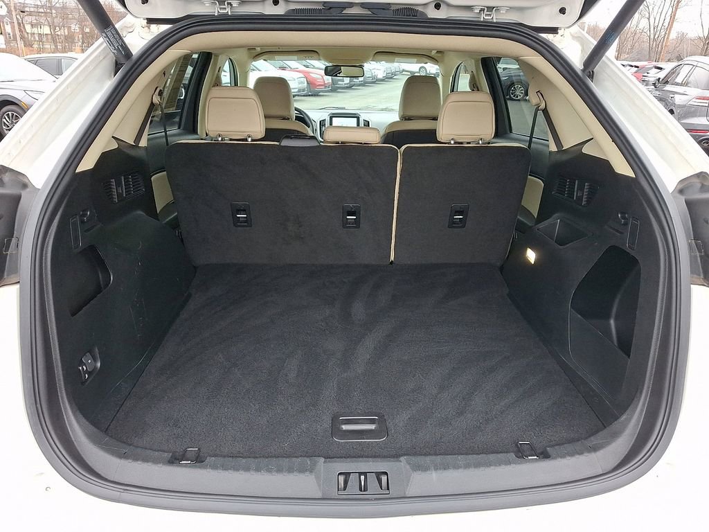 Certified 2022 Ford Edge SEL w/ Convenience Package image 28