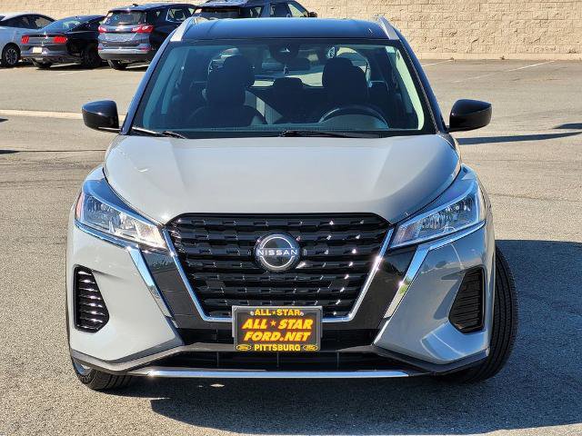 Used 2022 Nissan Kicks SV image 8